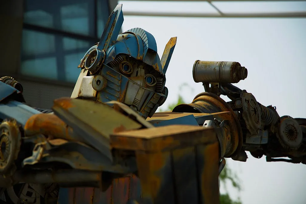A blue coloured rusted transformer resembling Optimus Prime.
